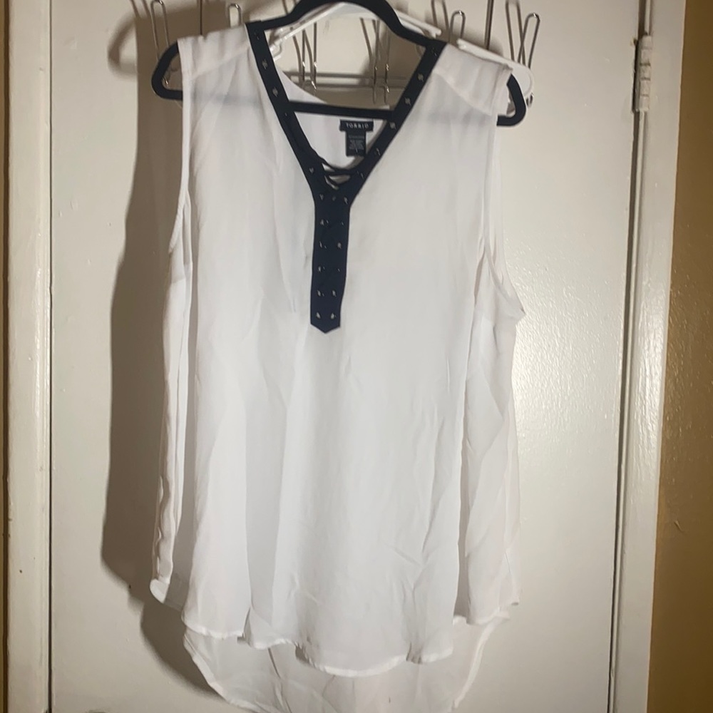 Torrid blouse
